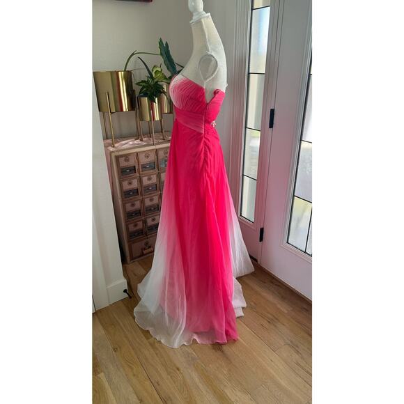 Cache Pink and White Ombre Grecian Sweetheart Neckline Gown - 2 - Picture 3 of 8